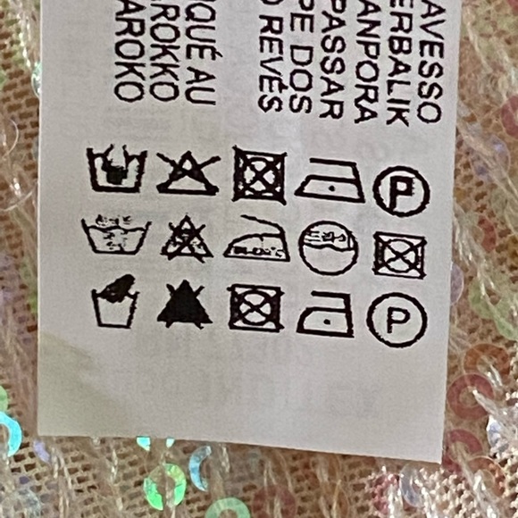 NWT. Zara Cream/Pink Sequinned Crop Top. Size M. - Picture 13 of 13